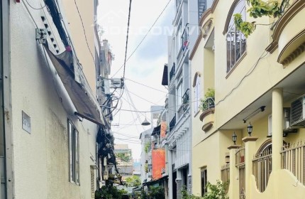 SIÊU HIẾM - SIÊU VÍP TRIỆU ĐÔ. KÝ VỚI NGƯỜI ĐẠI DIỆN.